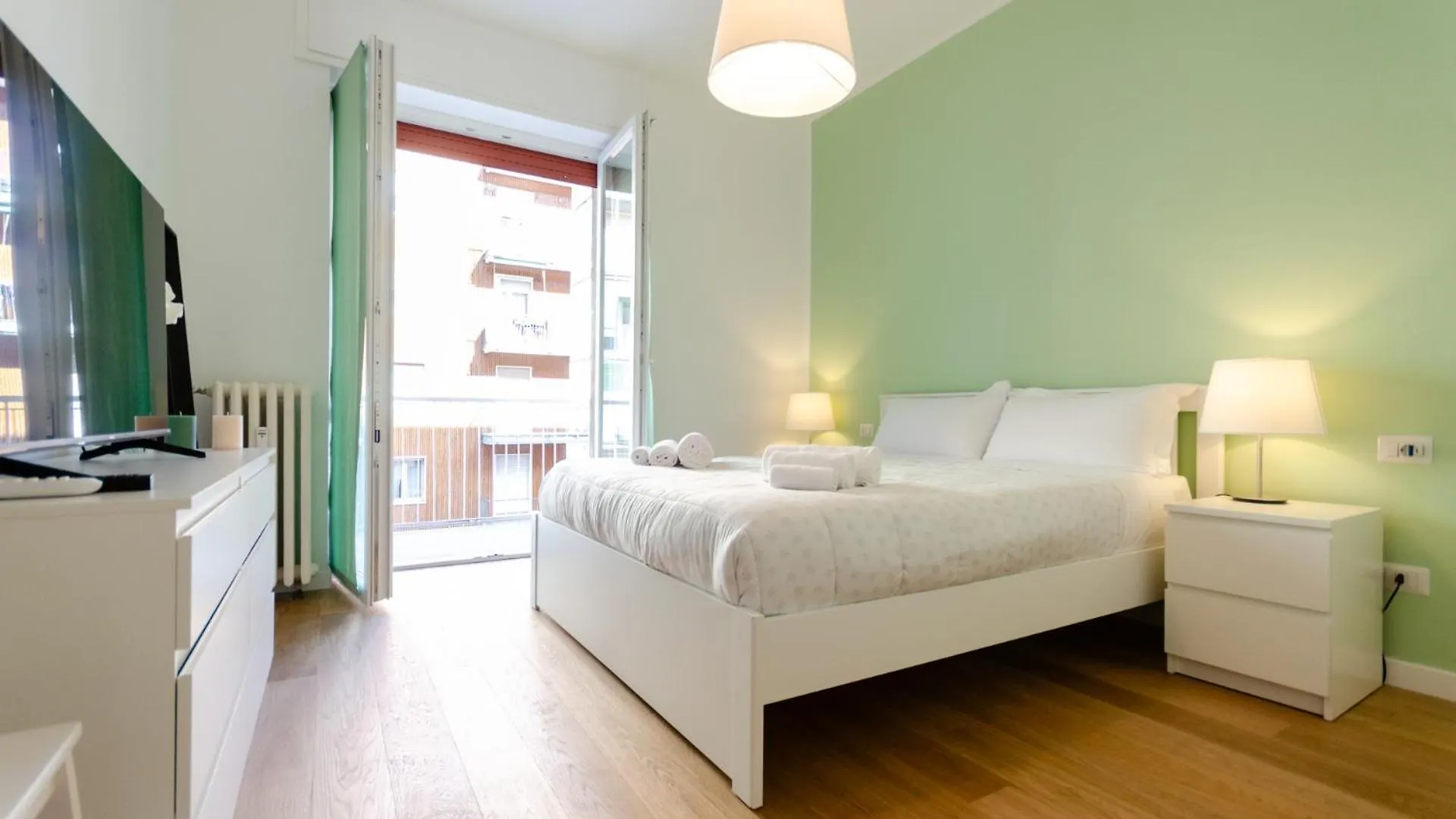 شقة Vivimi Home Fiordalisi Stile & Comfort Vicino Metro ميلان إيطاليا