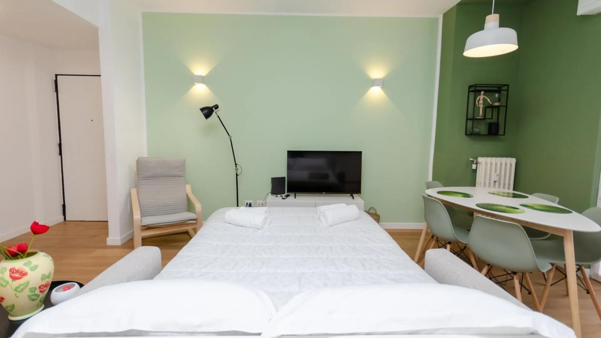 Apartment Vivimi Home Fiordalisi Stile & Comfort Vicino Metro Milan